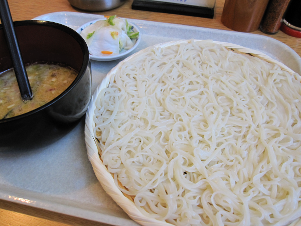 七蔵特製スープつけ麺　稲庭うどん